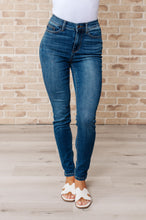 Load image into Gallery viewer, Daphne High Rise Skinny Jeans