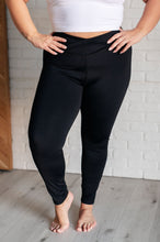 Load image into Gallery viewer, Do The Most V Front Leggings