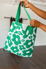 Load image into Gallery viewer, Lazy Daisy Knit Bag in Green